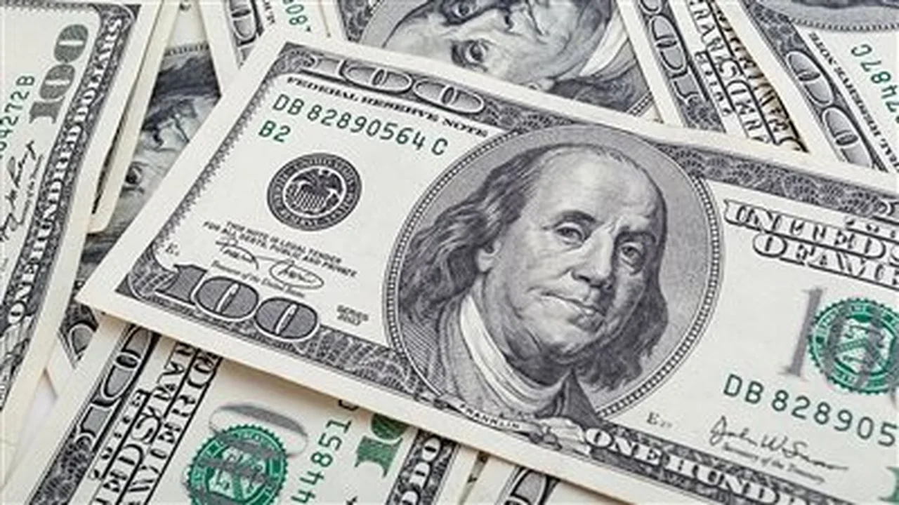 تحديث لحظي: سعر الدولار مقابل الجنيه اليوم في البنوك المصرية